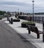 outdoor seating - public seating - Queens Quay Derry, Street Furniture