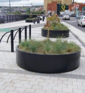 outdoor seating - public seating - Queensquay, Derry, Planter and Bicycle Rack