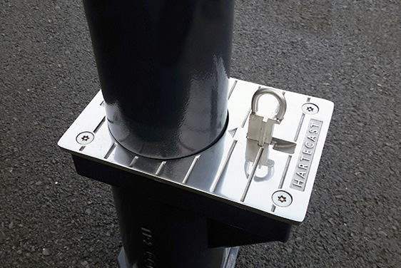 Retention Socket - Street Furniture , Hartecast HC114R , With Key