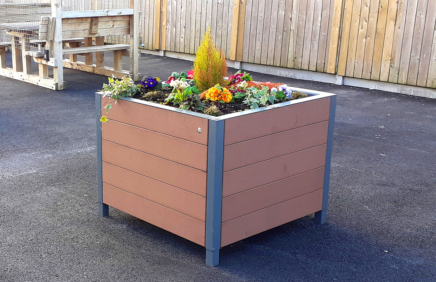 timber planter