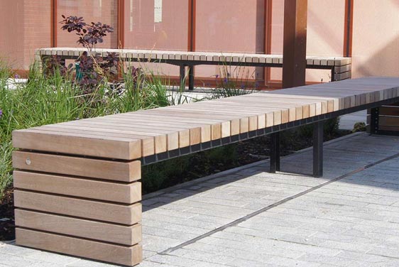 Hc2038 Bench Imber And Powder Coated Stainless Steel
